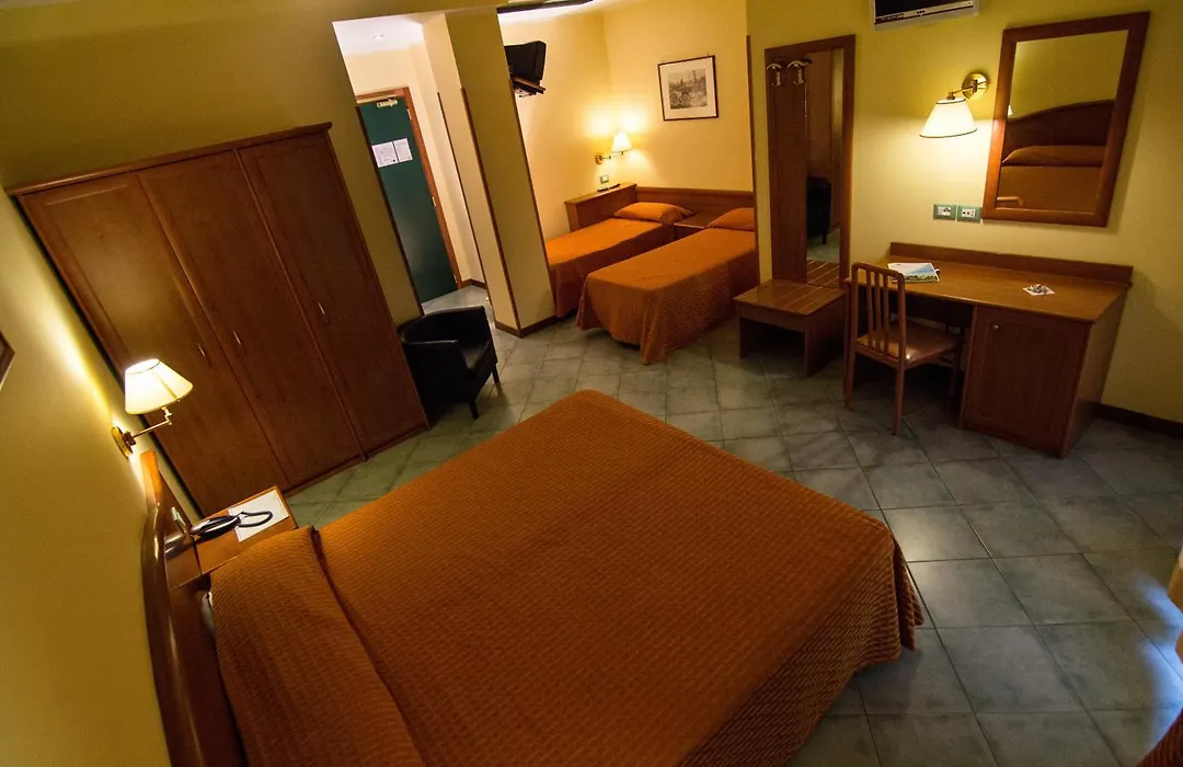 Hotel degli Amici-1